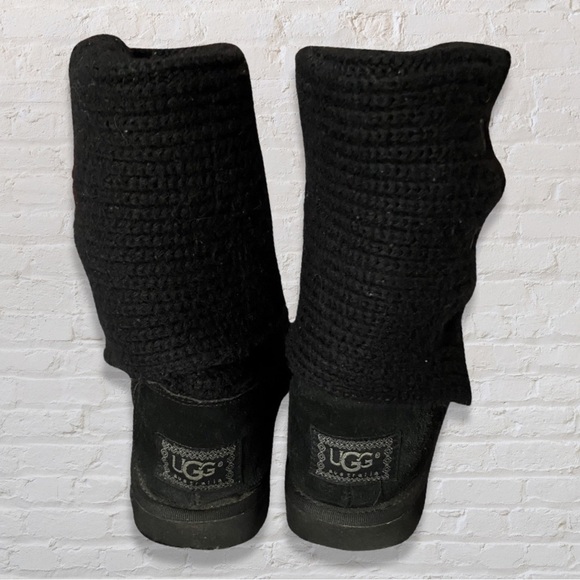 Ugg Australia Classic Cardy Boots - Picture 9 of 11
